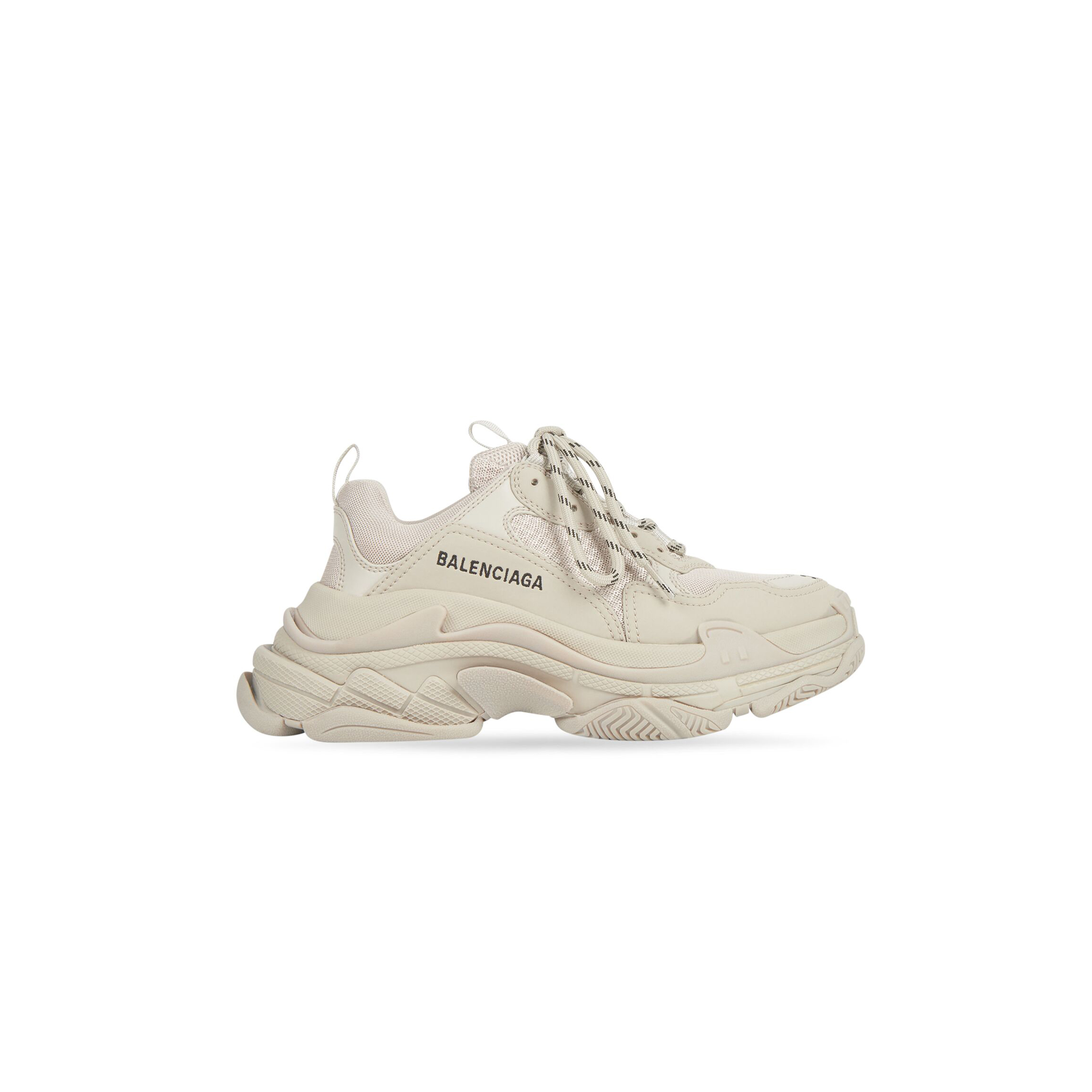 BALENCIAGA WOMEN'S TRIPLE S SNEAKER IN BEIGE 524039W2FW19700